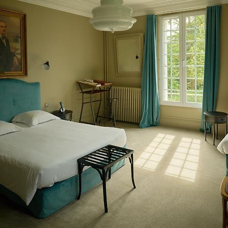 Chateau Du Bois Guibert Bonneval  ภายนอก รูปภาพ