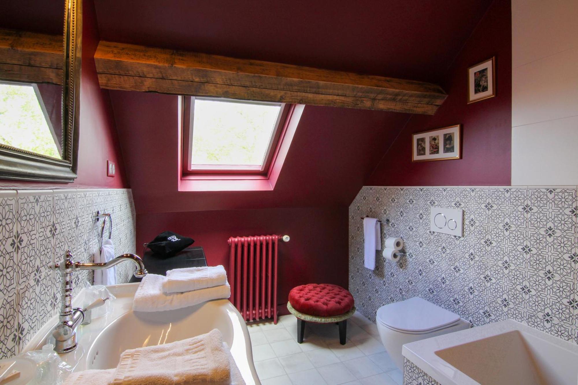 Chateau Du Bois Guibert Bonneval  ภายนอก รูปภาพ